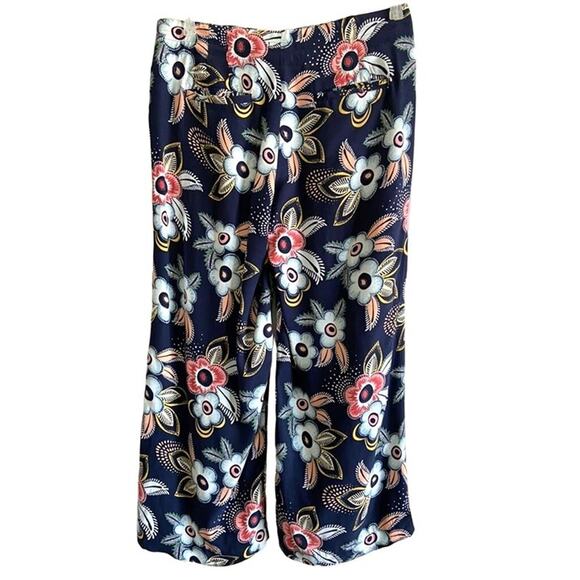 Ann‎ Taylor Loft Crop Pants  Floral Print Women's  4 - Picture 3 of 9